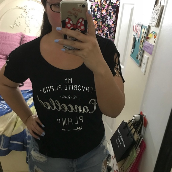 Black graphic tee shirt with sleeve detail - Picture 3 of 6